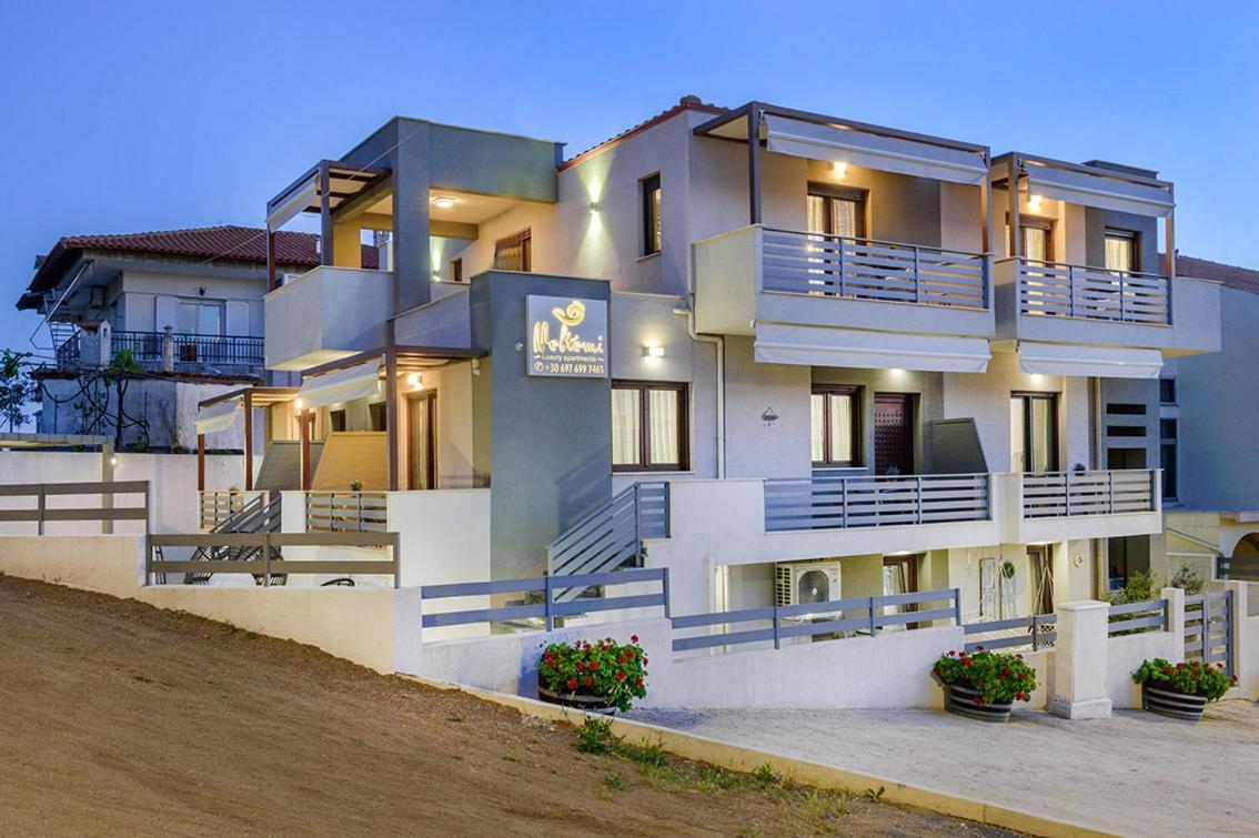 Meltemi Luxury Apartments Nea Roda Zewnętrze zdjęcie