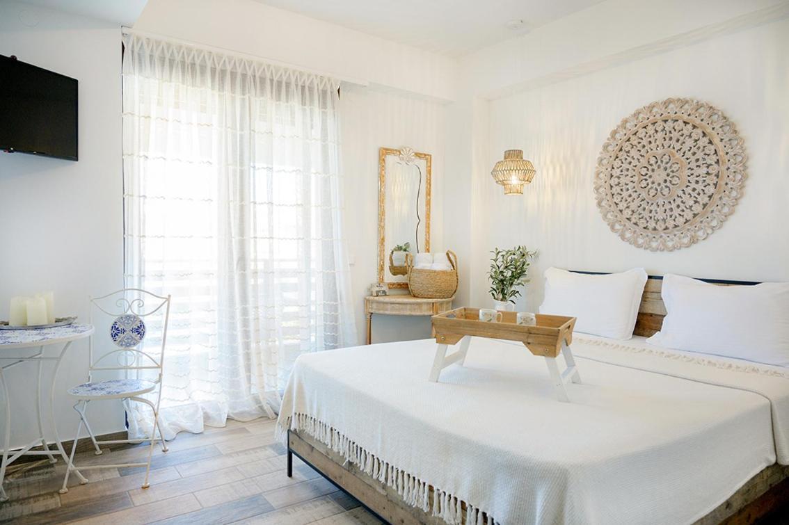 Meltemi Luxury Apartments Nea Roda Zewnętrze zdjęcie