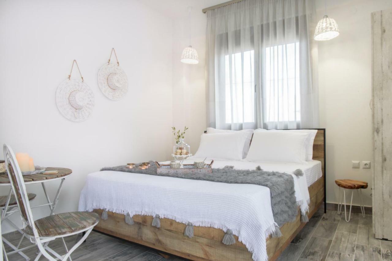 Meltemi Luxury Apartments Nea Roda Zewnętrze zdjęcie